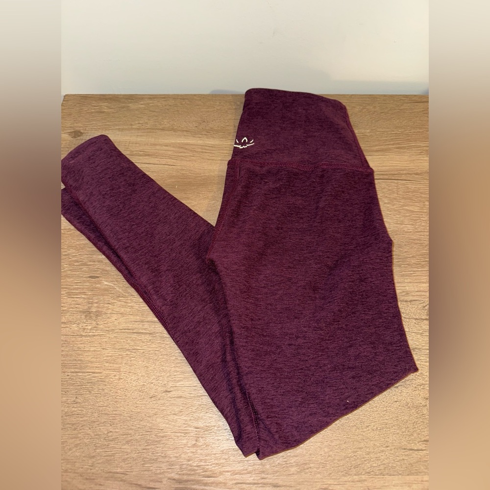 Beyond yoga high waisted leggings- XS- Heather plum